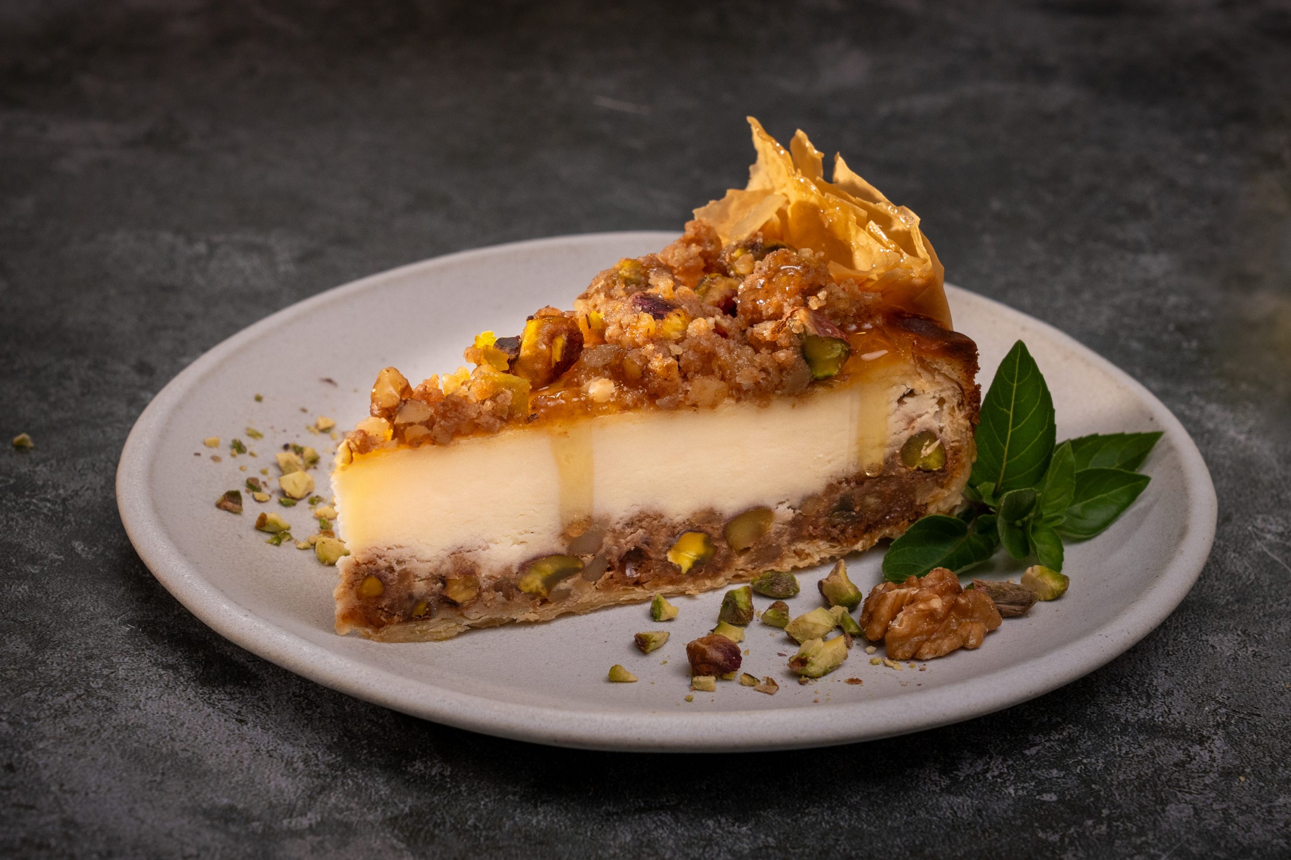 BAKLAVA CHEESECAKE